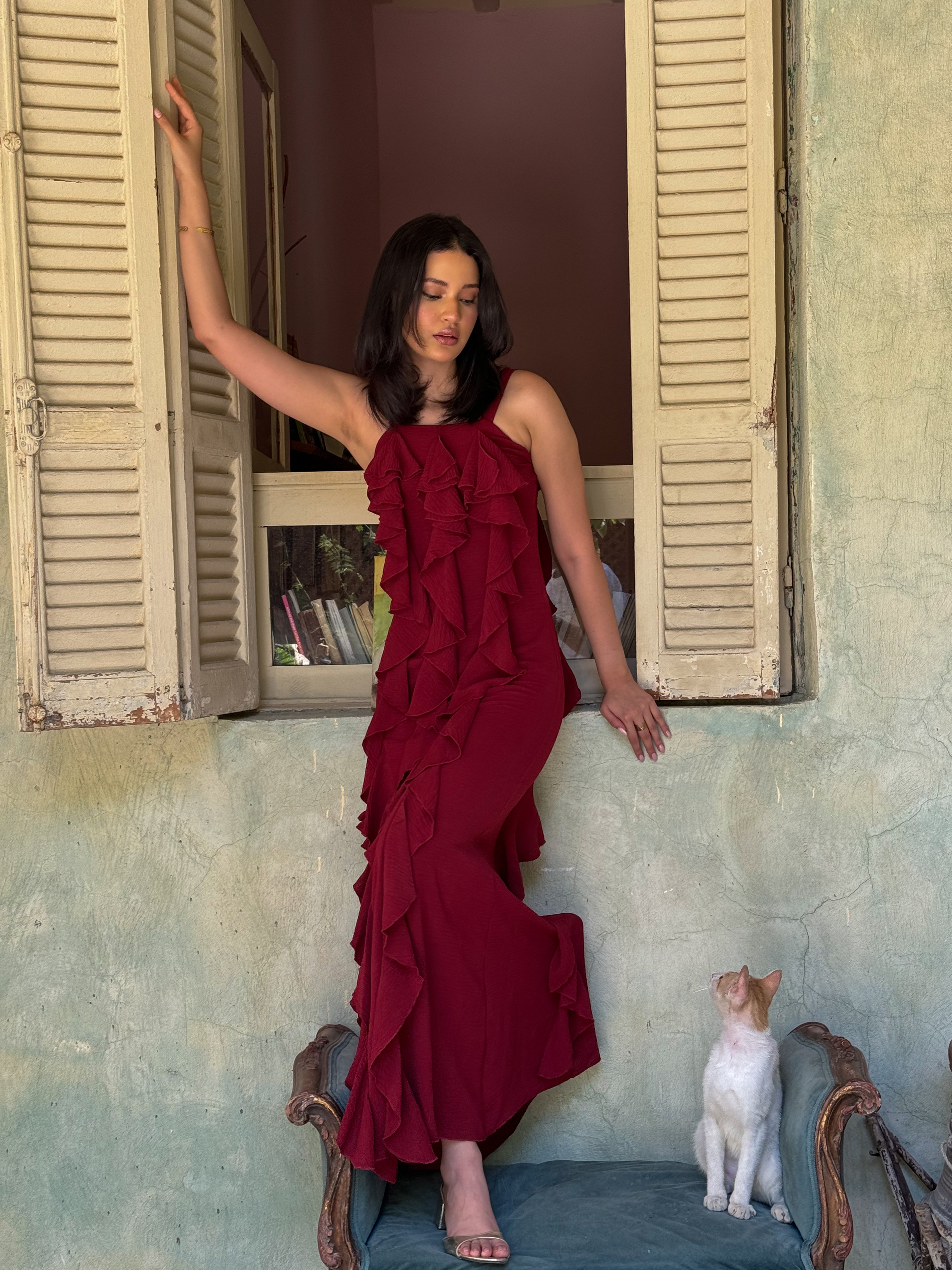 Era Ruffle maxi dress in burgundy