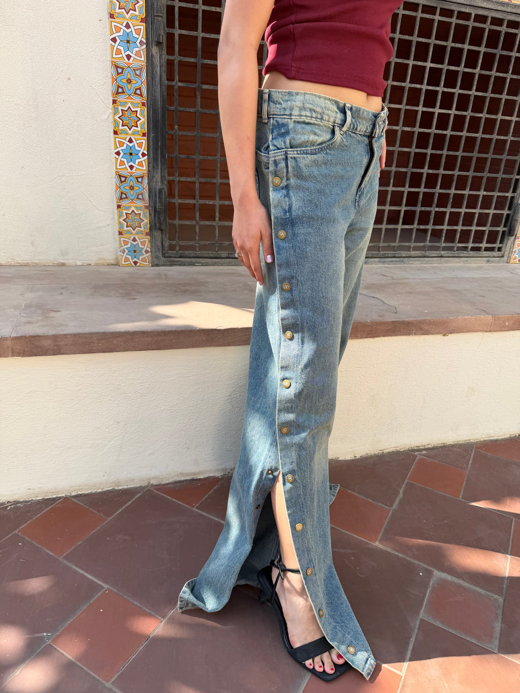 Era Mid Rise Denim