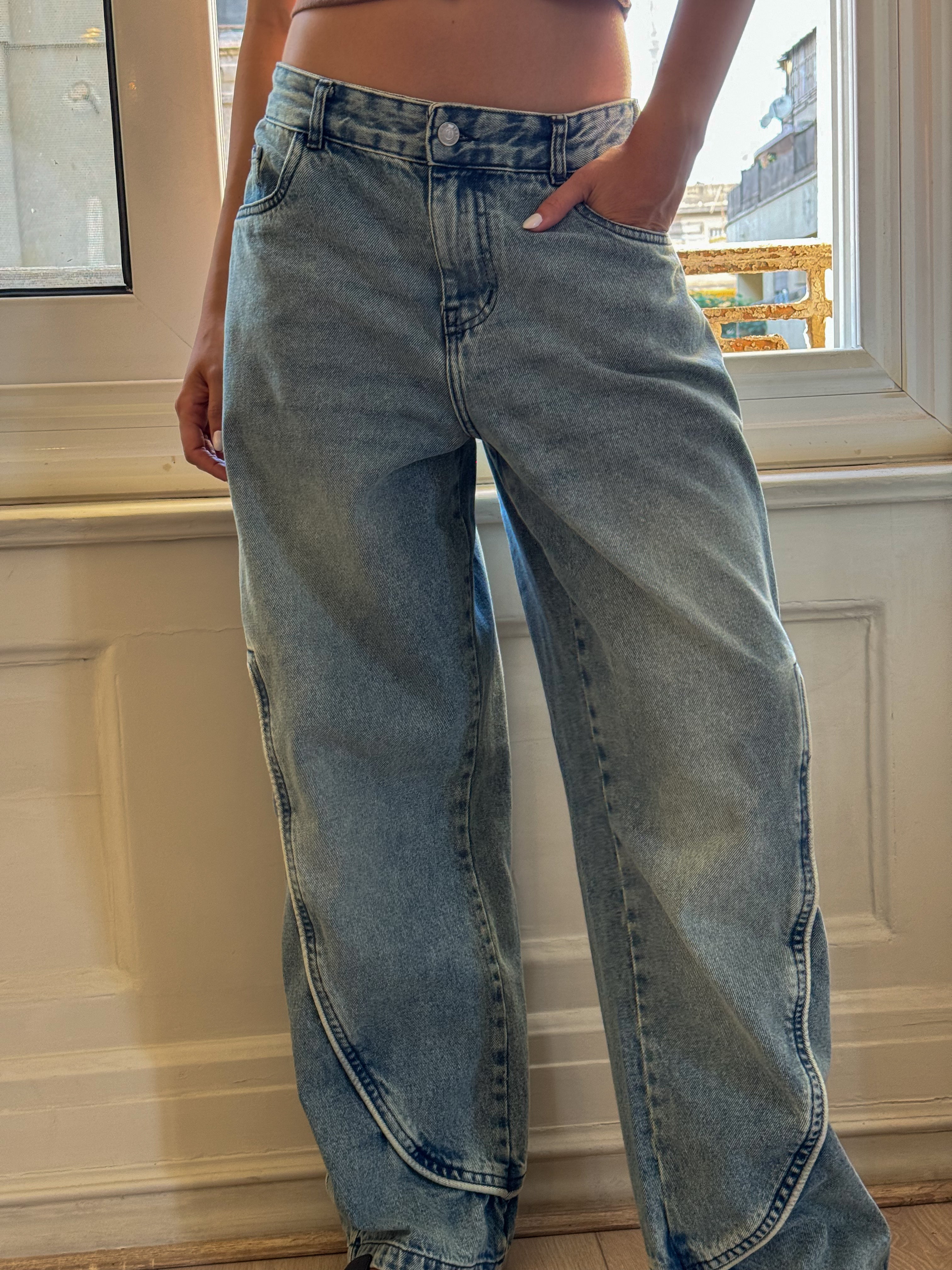 Era Mid Rise Denim  - 4