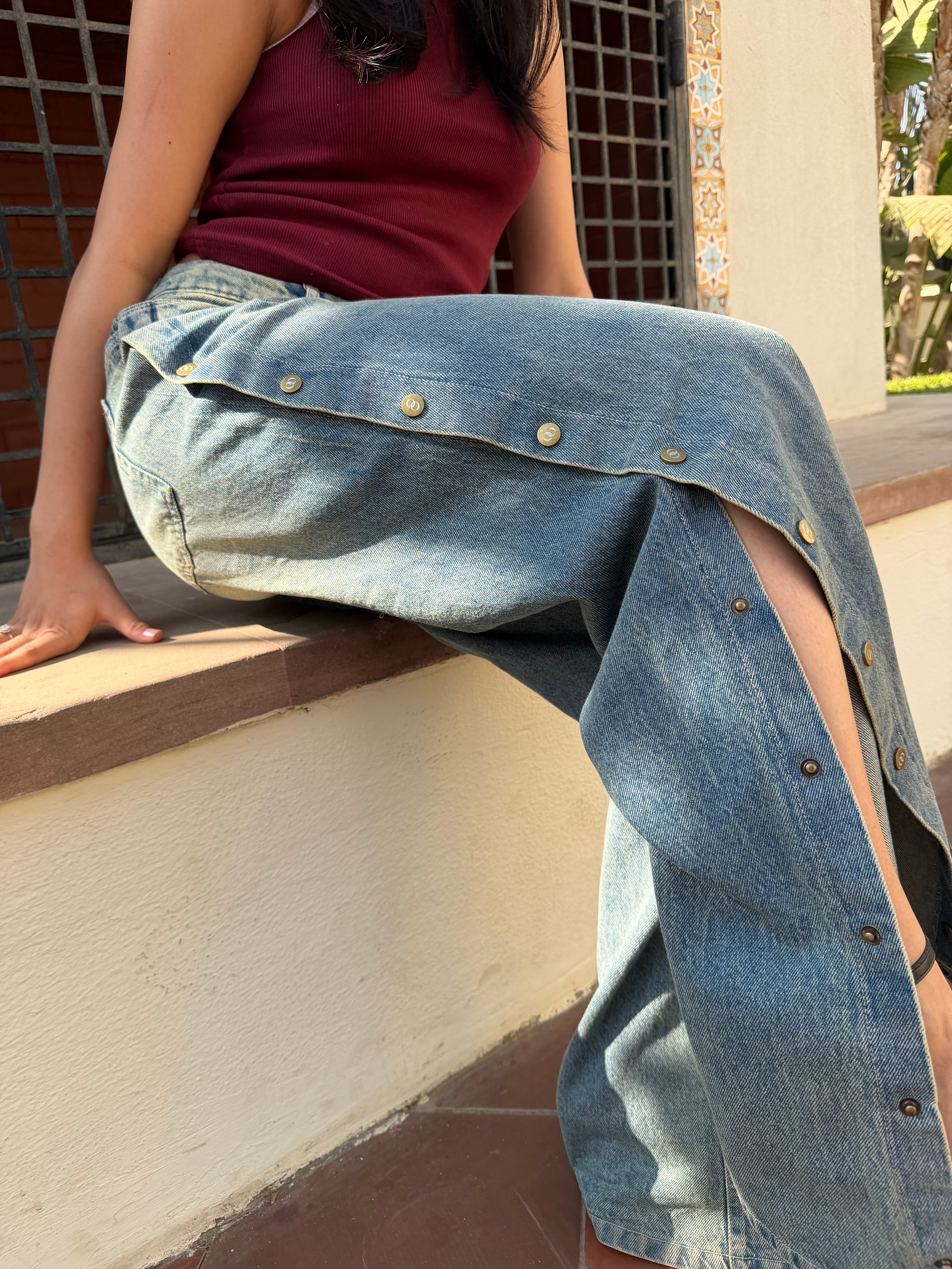 Era Mid Rise Denim